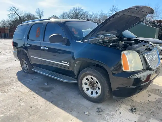 Photo of 2010 Gmc Yukon