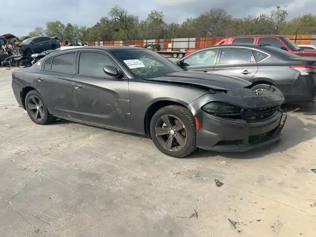 Photo of 2016 Dodge Charger