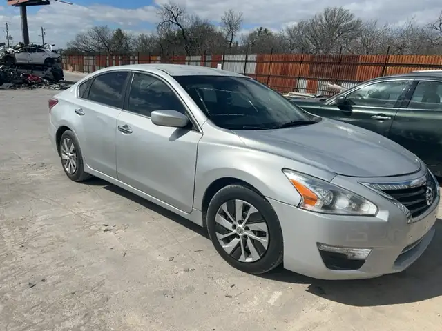 Photo of 2013 Nissan Altima