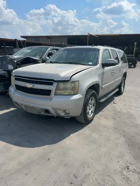 Photo of 2007 Chevrolet Suburban