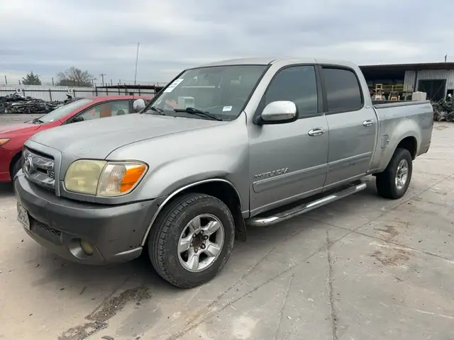 Photo of 2006 Toyota Tundra