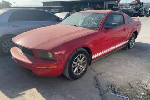 Photo of 2006 Ford Mustang