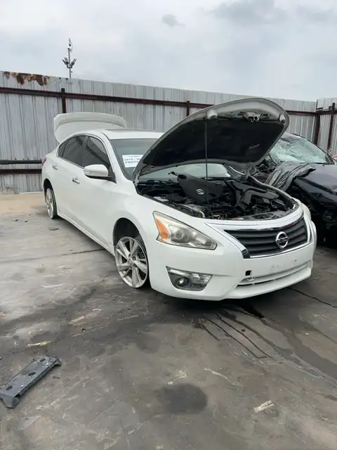 Photo of 2013 Nissan Altima