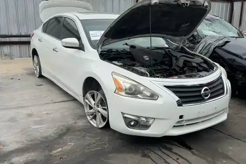 Photo of 2013 Nissan Altima