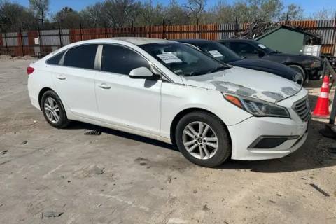 Photo of 2016 Hyundai Sonata