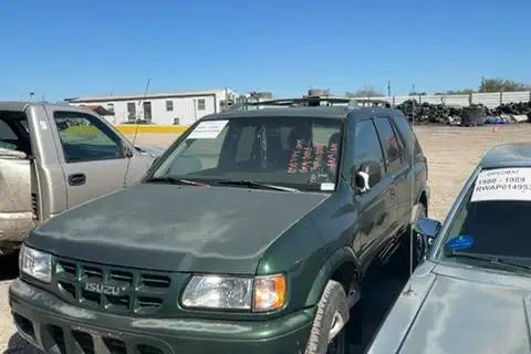 Photo of 2001 Isuzu Rodeo
