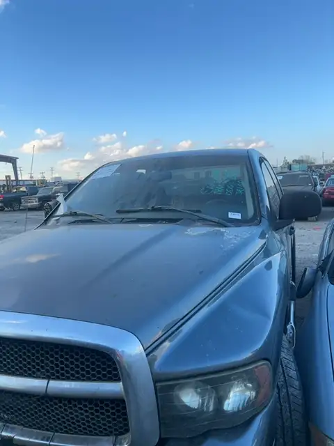 Photo of 2002 Dodge Ram Pickup