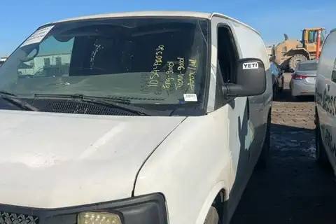 Photo of 2005 Chevrolet Express