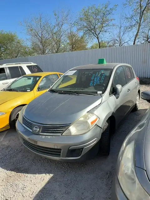 Photo of 2007 Nissan Versa