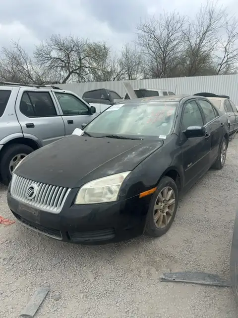 Photo of 2008 Mercury Milan