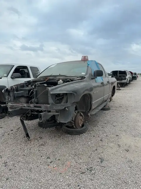 Photo of 2002 Dodge Ram Pickup