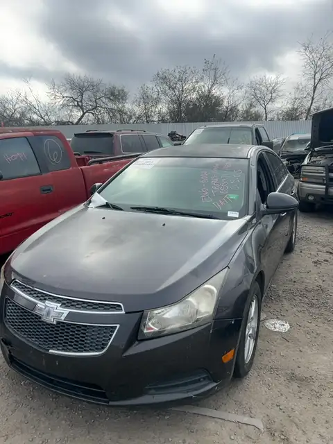 Photo of 2014 Chevrolet Cruze