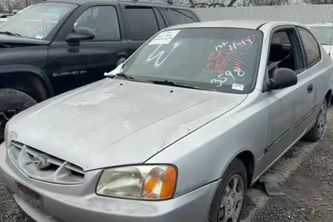 Photo of 2002 Hyundai Accent