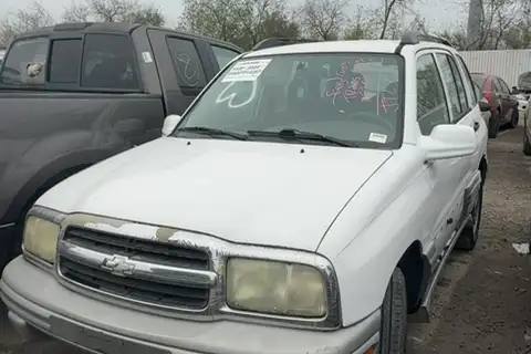 Photo of 2002 Chevrolet Tracker