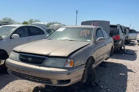 Photo of 1999 Toyota Avalon