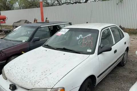 Photo of 2002 Chevrolet Prizm