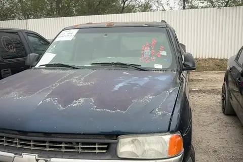 Photo of 2004 Chevrolet Tahoe