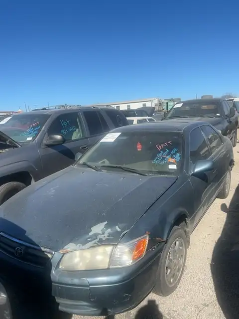 Photo of 2000 Toyota Camry