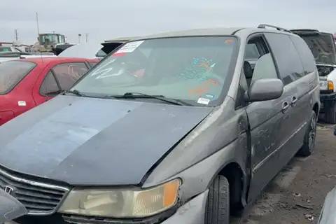 Photo of 2000 Honda Odyssey