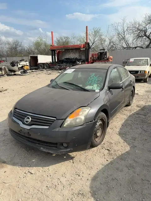 Photo of 2009 Nissan Altima