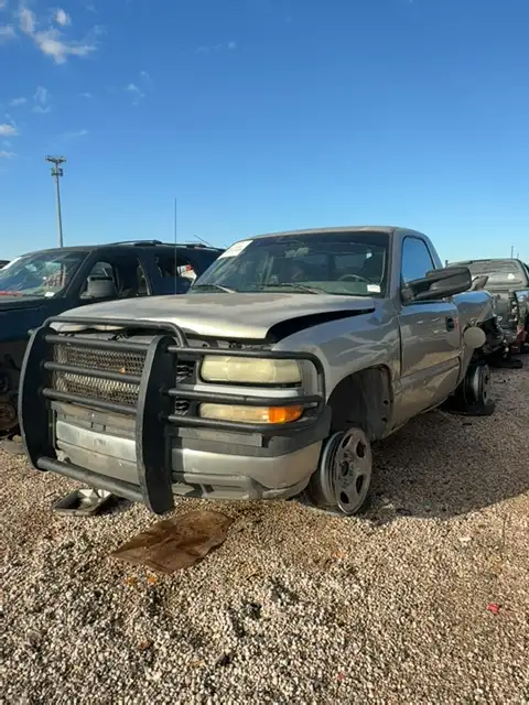 Photo of 2000 Chevrolet Silverado