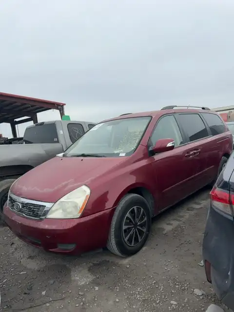 Photo of 2012 Kia Sedona