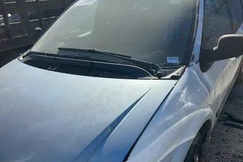 Photo of 2006 Chrysler Town & Country