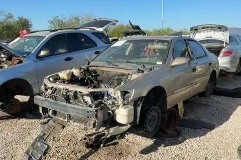 Photo of 2000 Toyota Camry