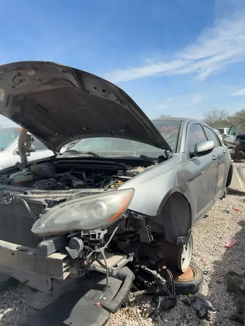 Photo of 2012 Chrysler 200