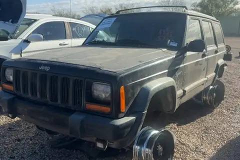 Photo of 1998 Jeep Cherokee