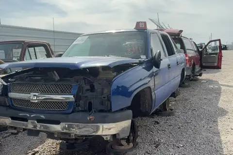Photo of 2003 Chevrolet Avalanche