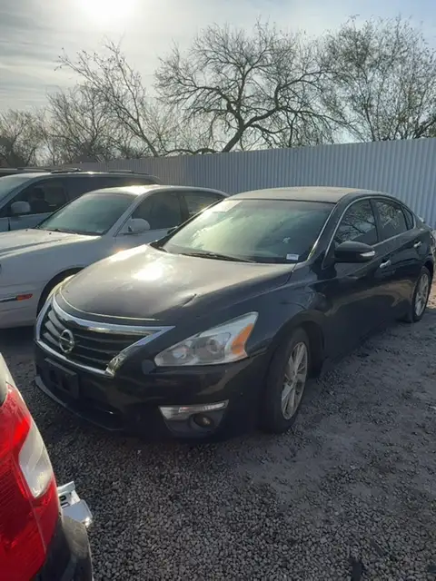 Photo of 2013 Nissan Altima