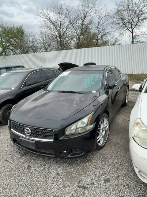 Photo of 2011 Nissan Maxima
