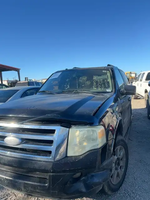 Photo of 2008 Ford Expedition El