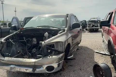 Photo of 2006 Dodge Ram Pickup