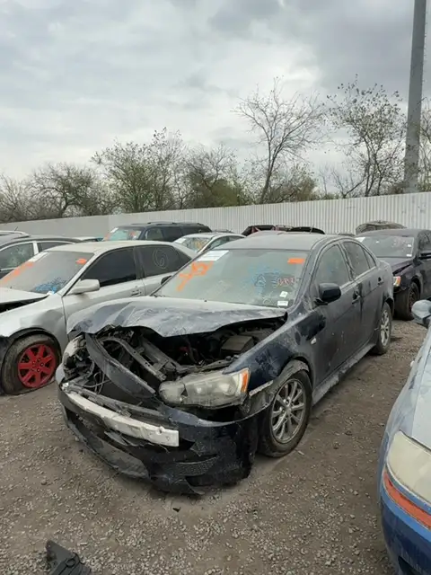 Photo of 2013 Mitsubishi Lancer