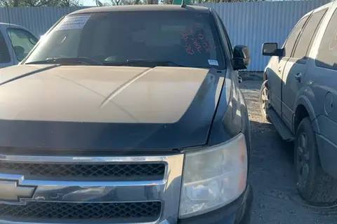 Photo of 2008 Chevrolet Silverado