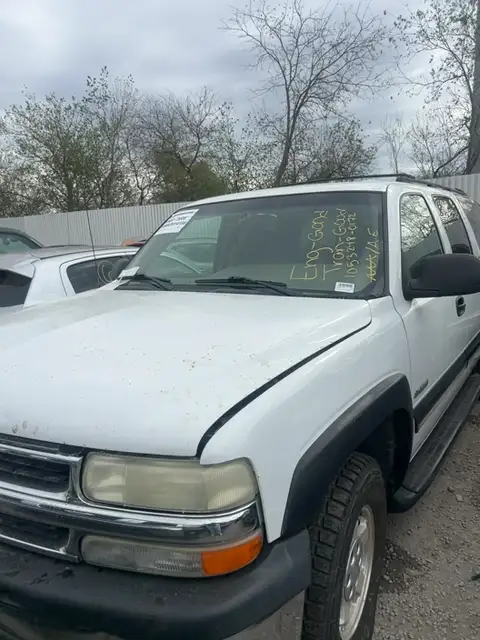 Photo of 2001 Chevrolet Suburban