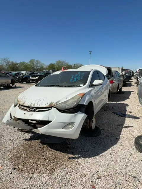 Photo of 2013 Hyundai Elantra