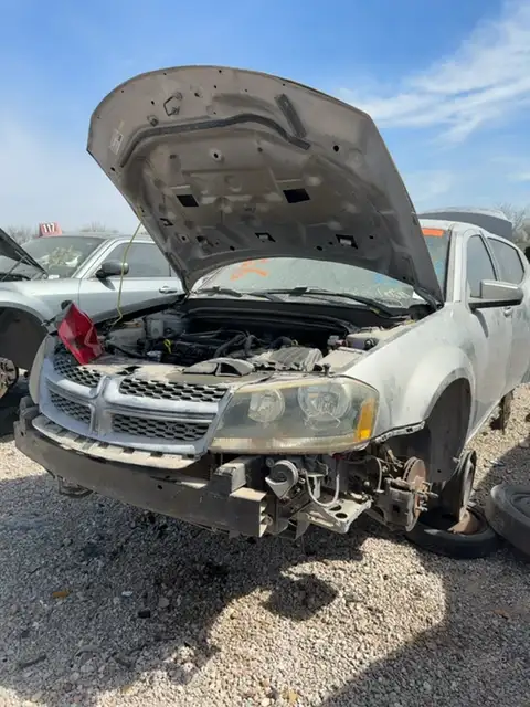 Photo of 2014 Dodge Avenger