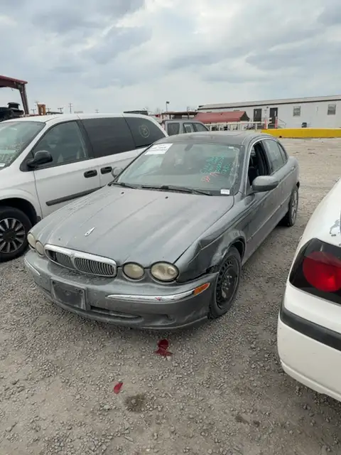 Photo of 2004 Jaguar X-Type