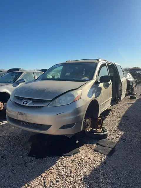 Photo of 2007 Toyota Sienna