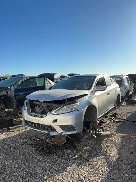 Photo of 2016 Nissan Sentra