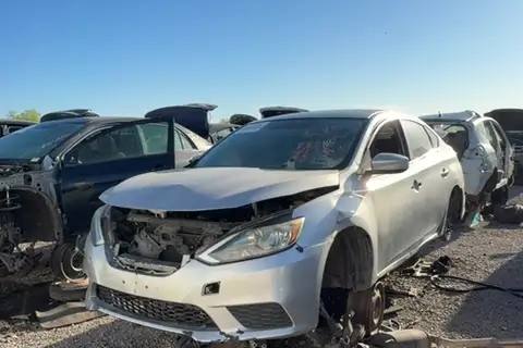 Photo of 2016 Nissan Sentra