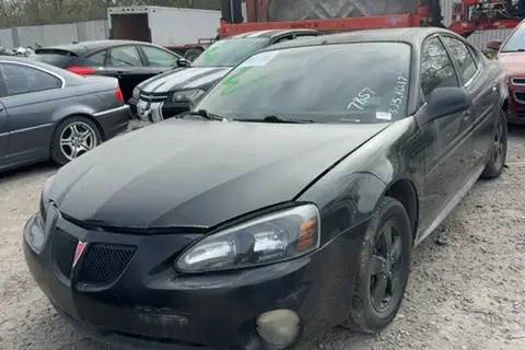 Photo of 2005 Pontiac Grand Prix