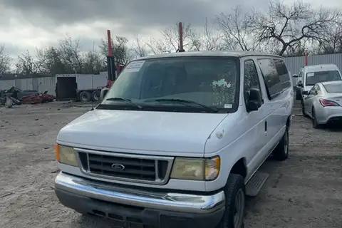 Photo of 2007 Ford Econoline Wagon