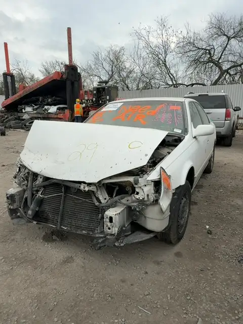 Photo of 1998 Toyota Camry