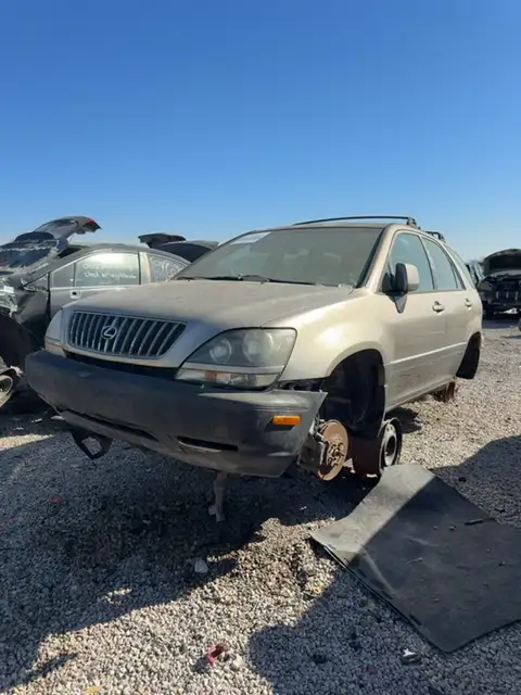 Photo of 1999 Lexus Rx 300