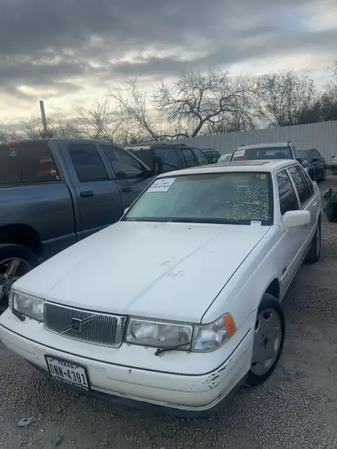 Photo of 1997 Volvo 960 Series