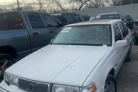 Photo of 1997 Volvo 960 Series